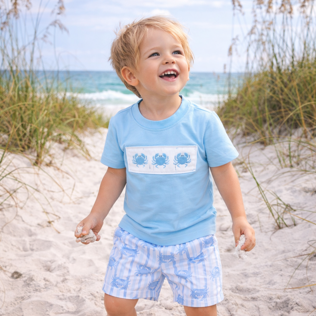 Boy Smocked Blue Crab Shorts Set: 2T