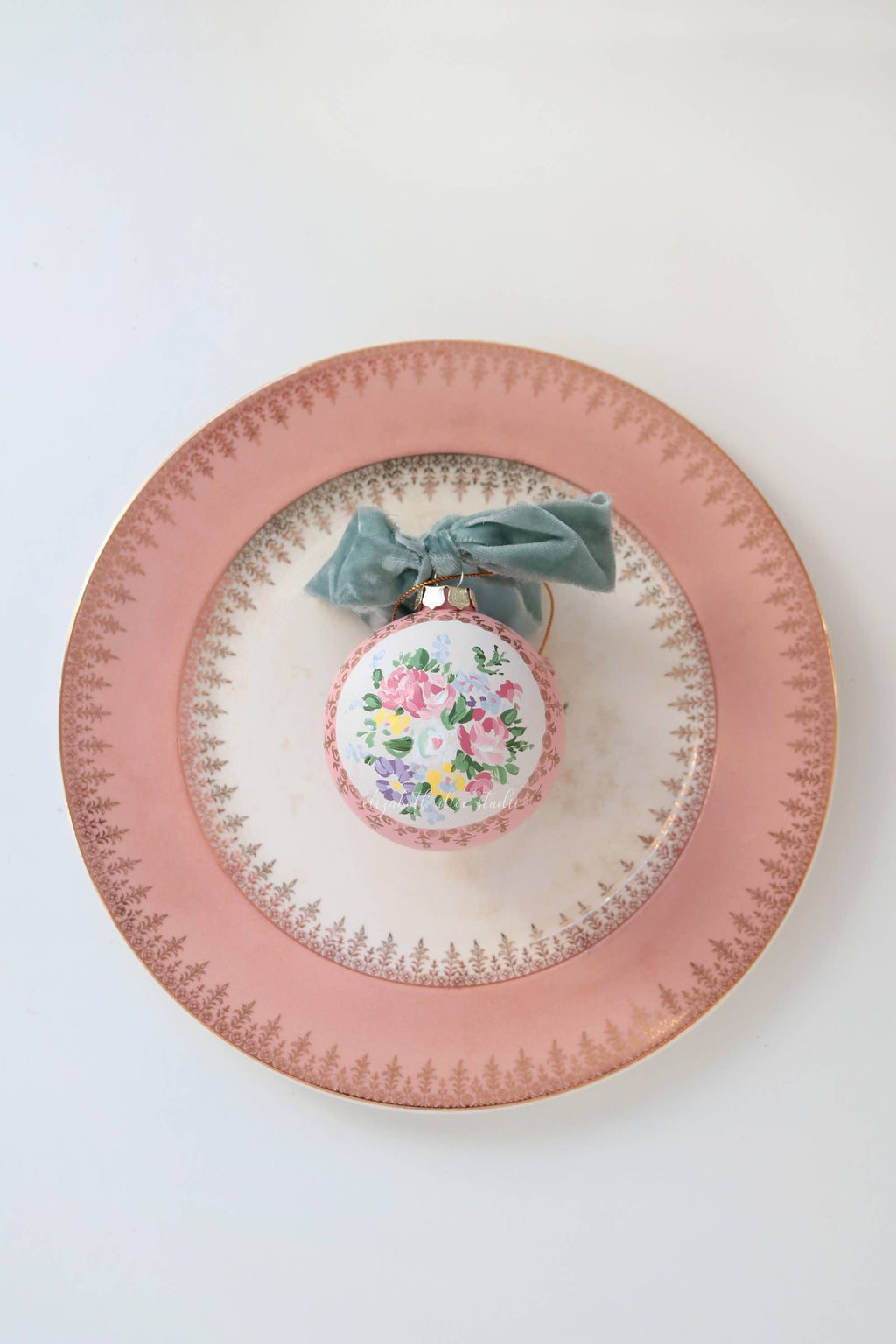 Coral medallion hand-painted ornament