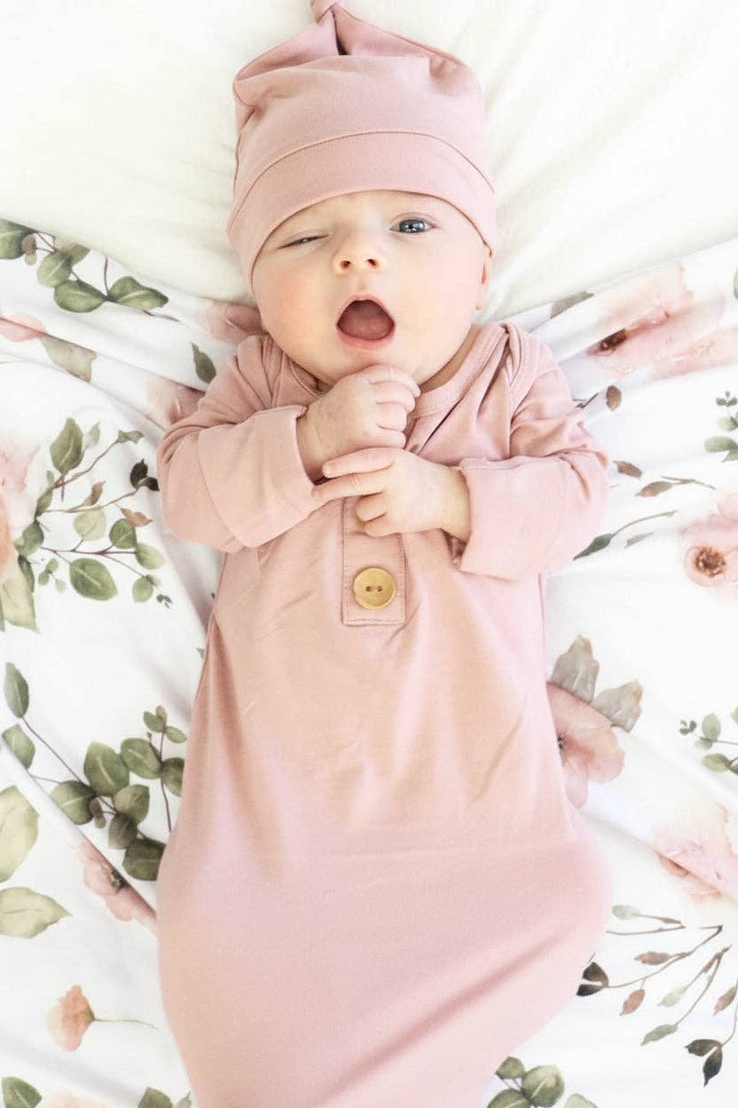Solid Mauve Bamboo Baby Knot Gown & Hat: Newborn / 7-14lbs+