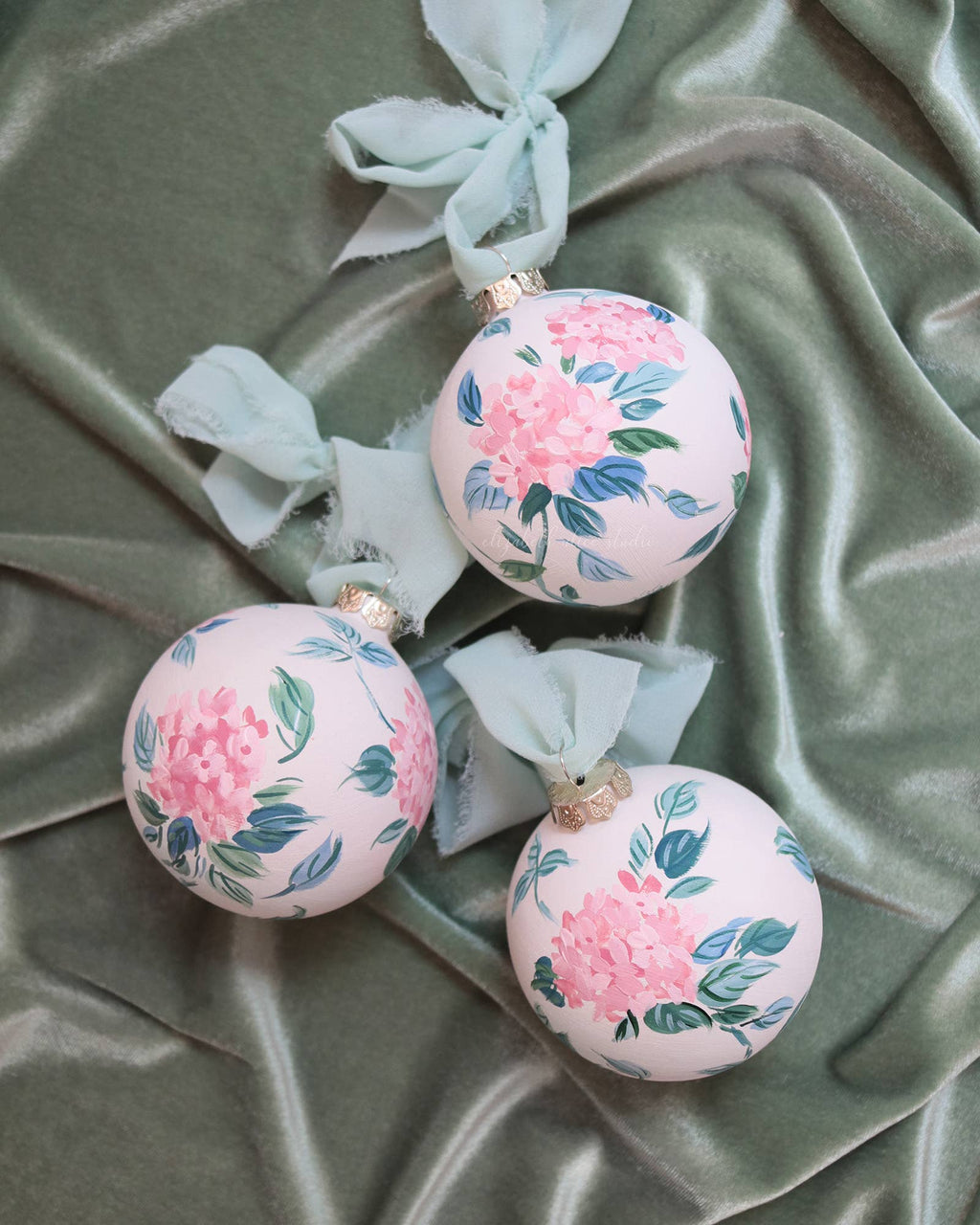 Pink hydrangea chinoiserie hand-painted ornament