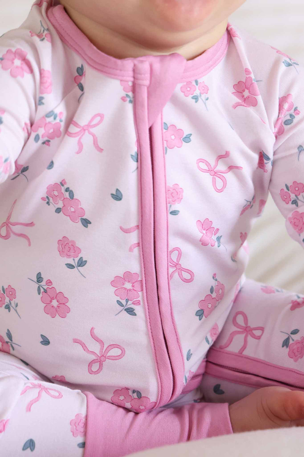 Ribbon & Roses Convertible Zip Romper | Pink: 0-3 months