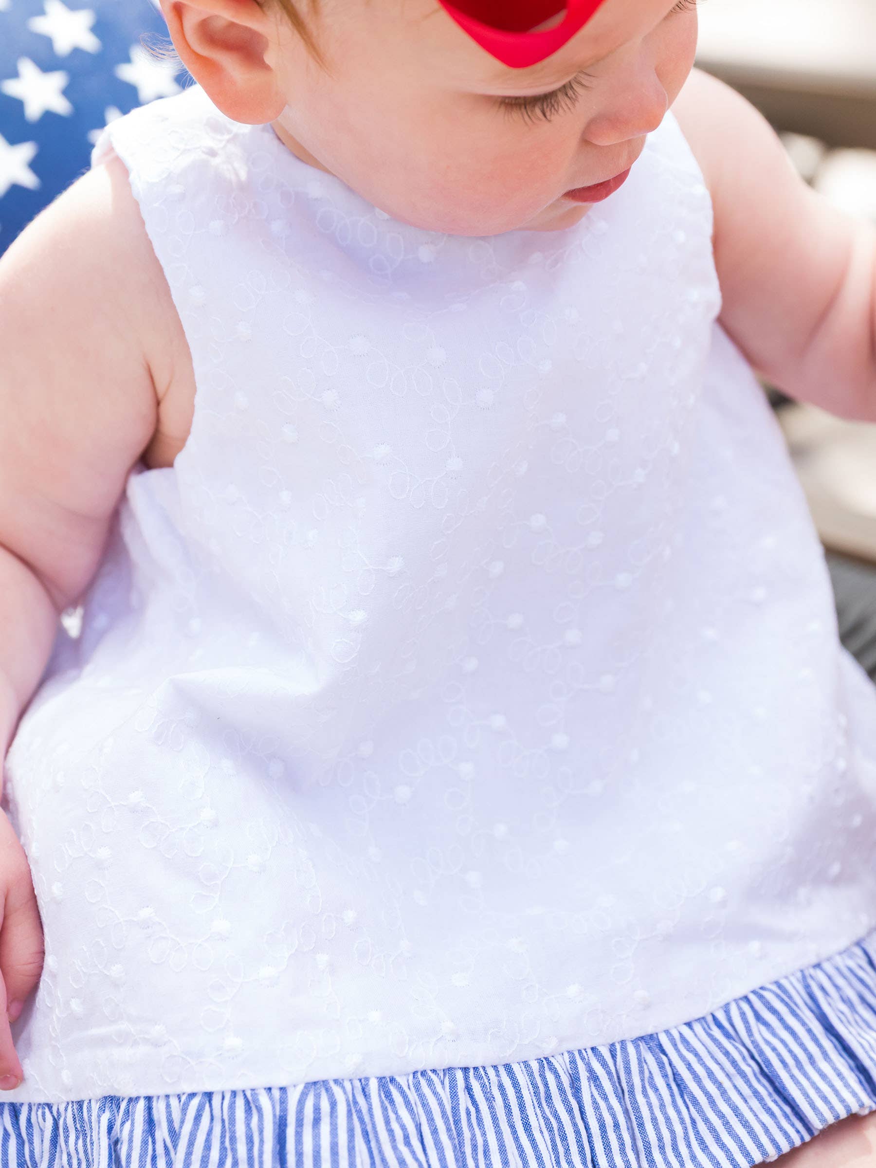 Baby Girls White & Classic Blue Seersucker Swiss Dot Swing Top & Bloomer Set: 18-24m