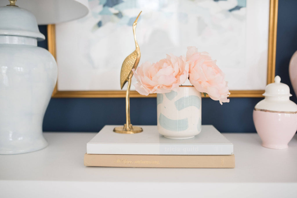 Hydrangea Light Blue Ginger Jar Lamp: Large