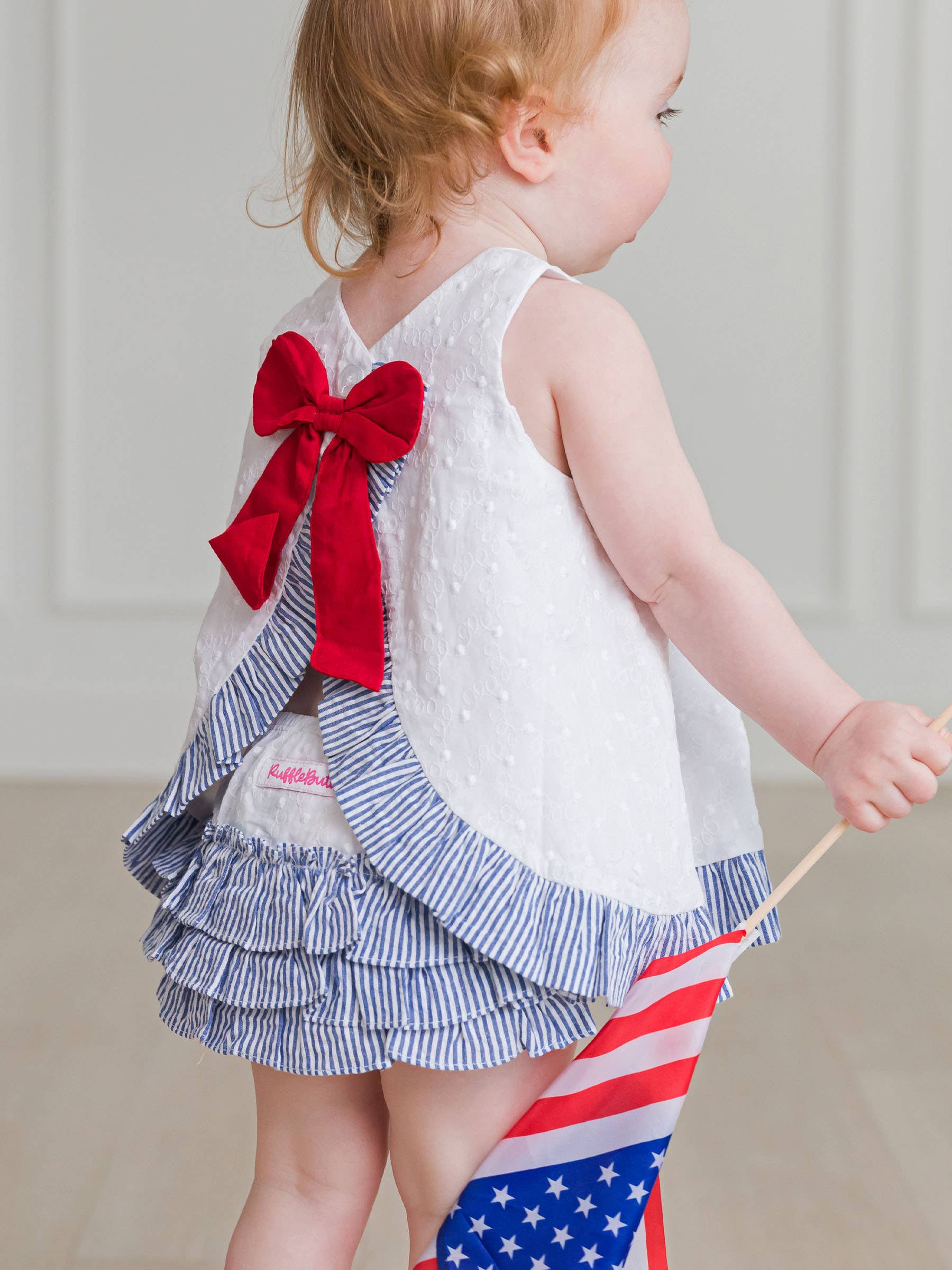 Baby Girls White & Classic Blue Seersucker Swiss Dot Swing Top & Bloomer Set: 3T