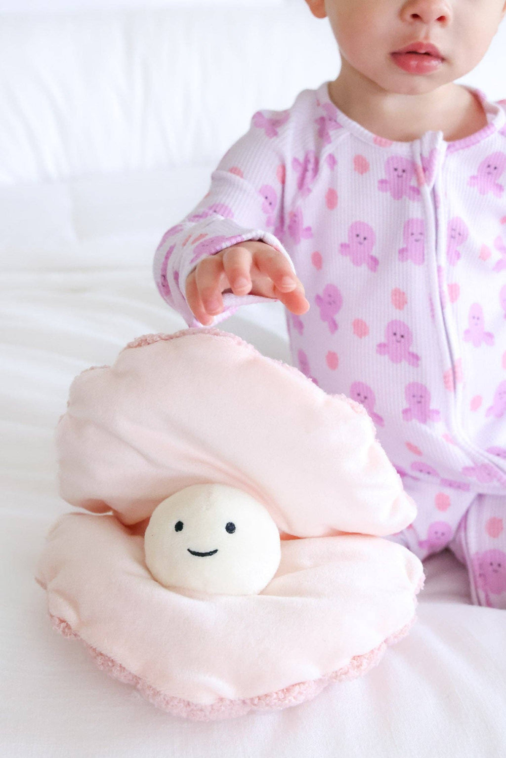 Large Cuddle Plush Friends | Pearl