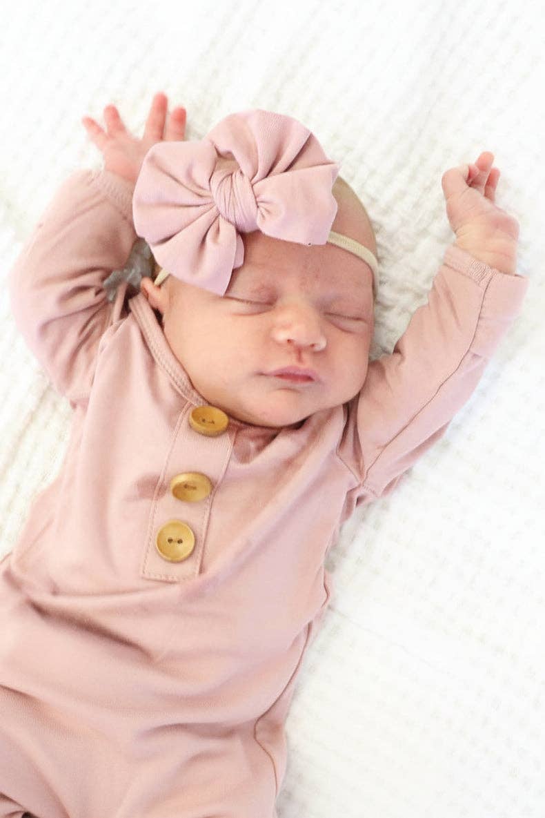 Solid Mauve Bamboo Baby Knot Gown & Hat: Newborn / 7-14lbs+