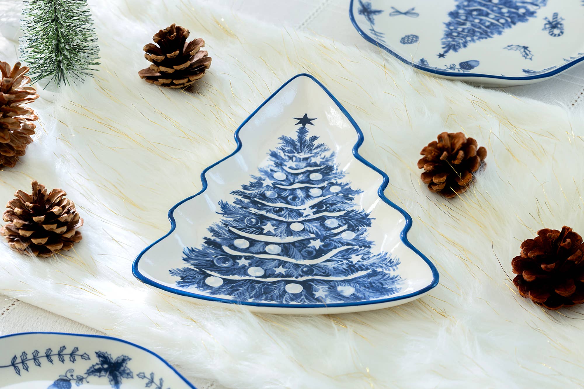 Blue Holly Christmas Tree 10.15" Serving Tray
