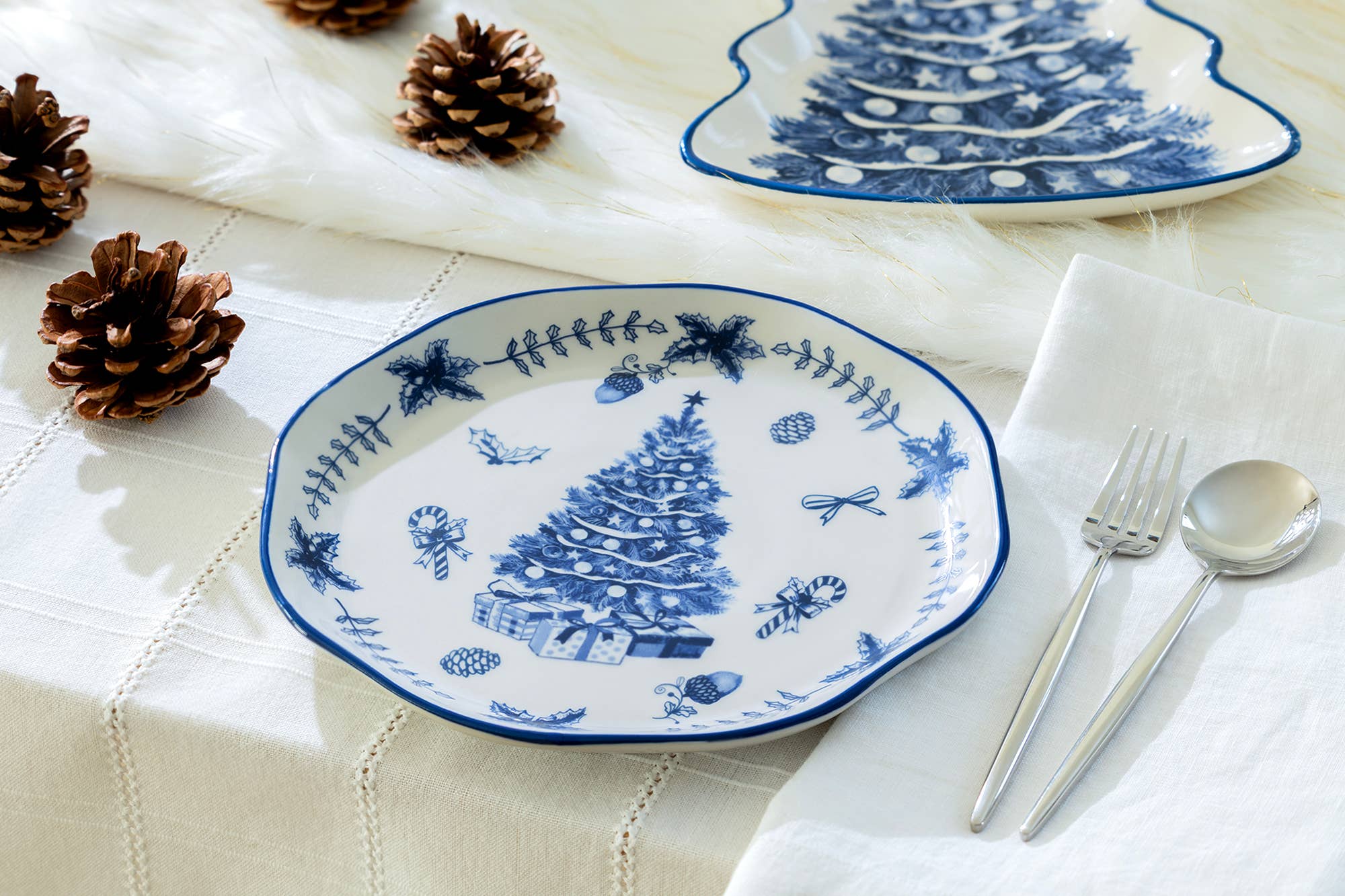 Blue Holly Christmas Tree 8.75" Dessert Salad Plate