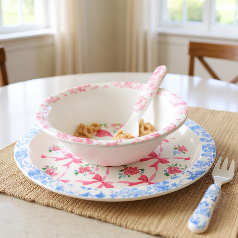 *NEW* Itzy Bistro™ - 4 piece dining set: Robbons & Roses
