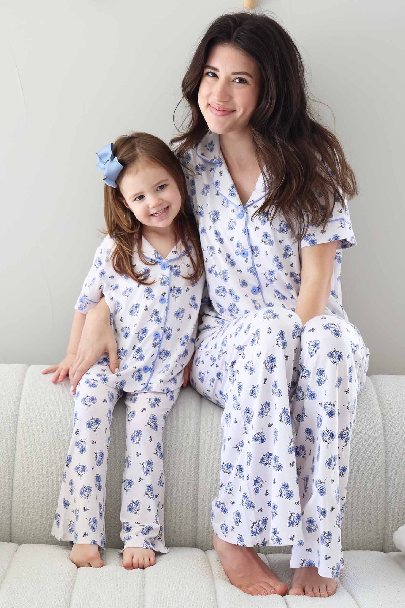 Girl's Two Piece Flare Lounge Set | Sapphire Garden: 3T