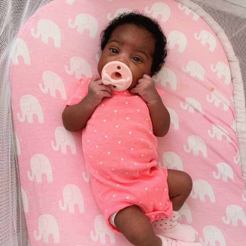 Sweetie Soother™ Pacifier Sets (2-pack): Pink Bows