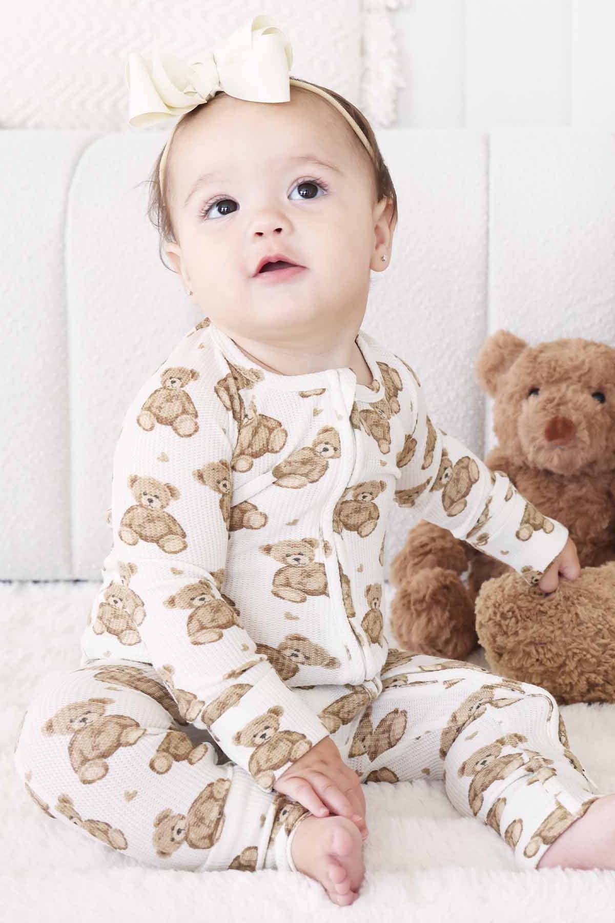 Beary Sweet Bamboo Waffle Convertible Zip Romper: 12-18 months