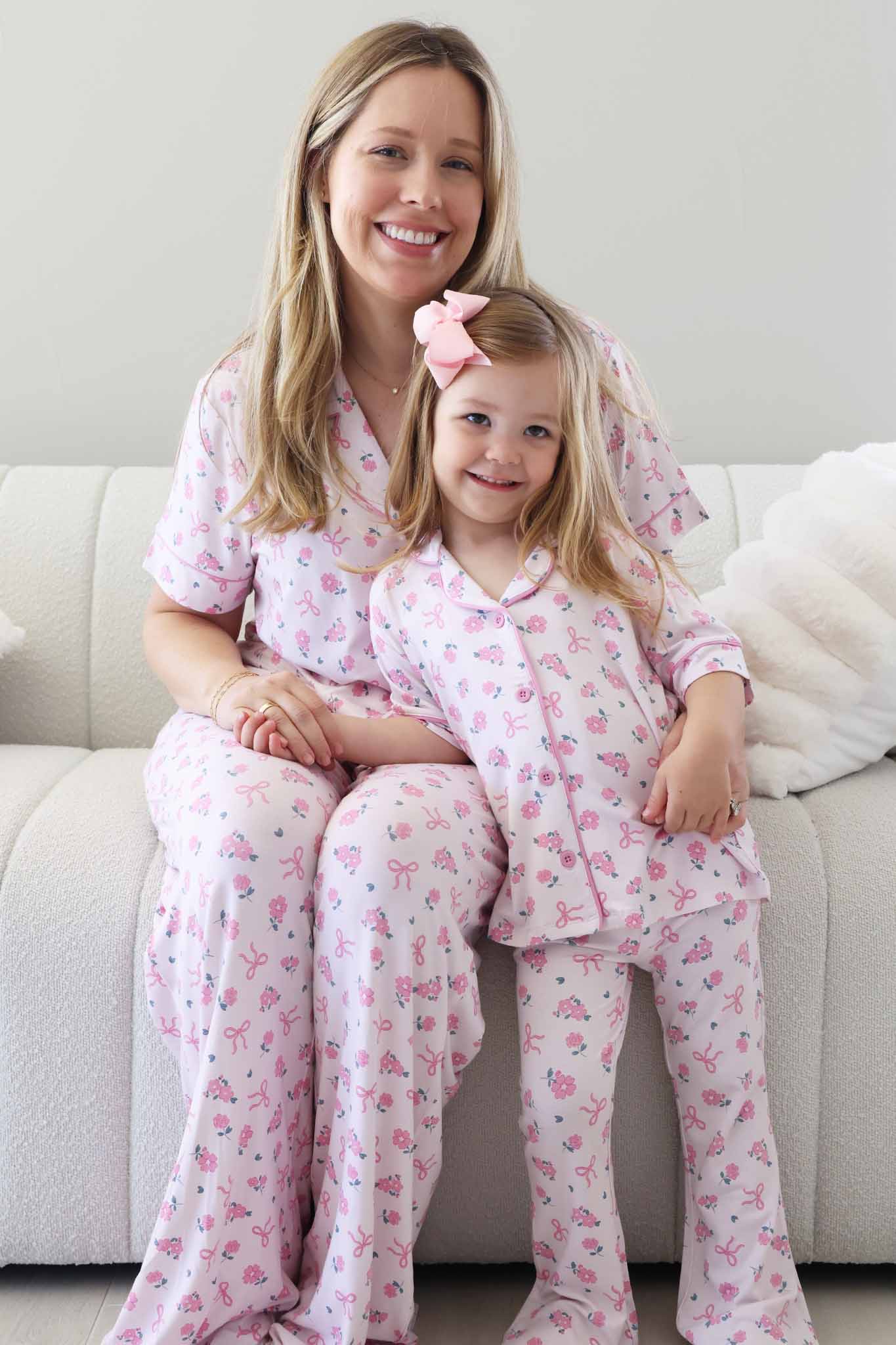 Girl's Two Piece Flare Lounge Set | Ribbon & Roses Pink: 2T