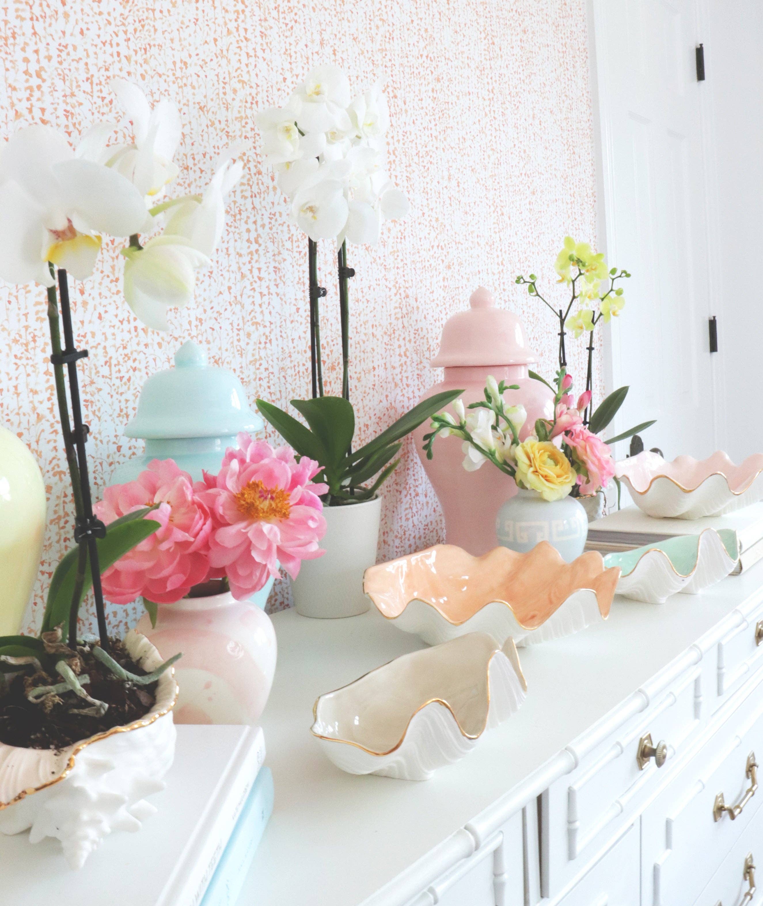 Clam Shell Bowl with 22K Gold Accent: Pink / Small