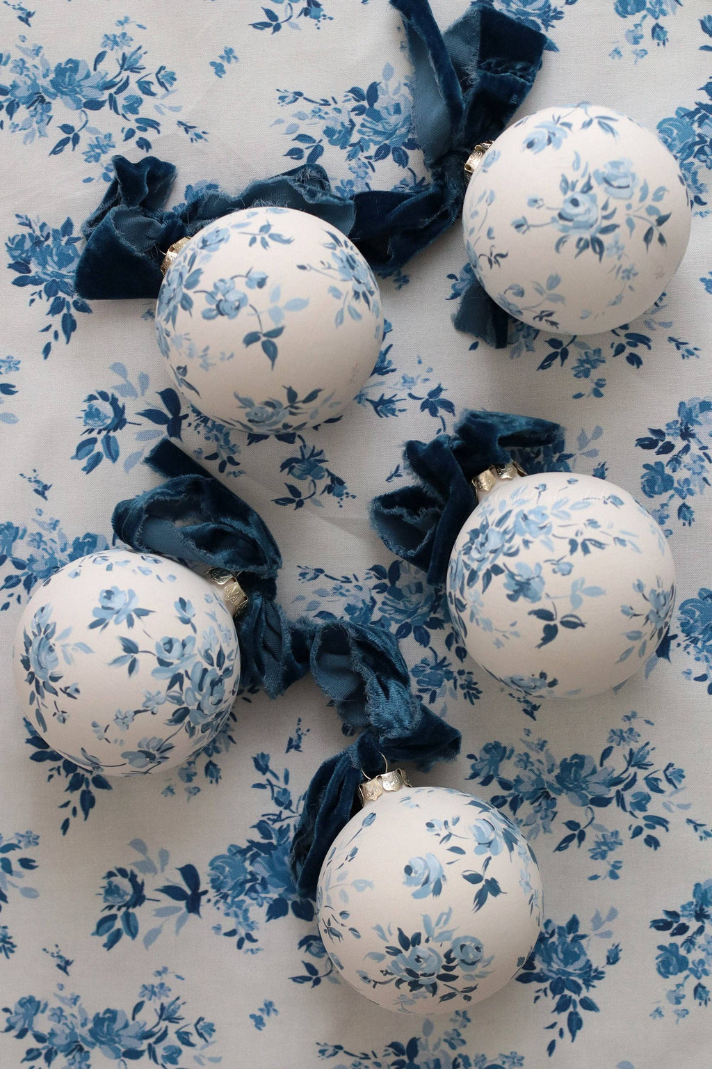 Blue vintage rose hand-painted ornament